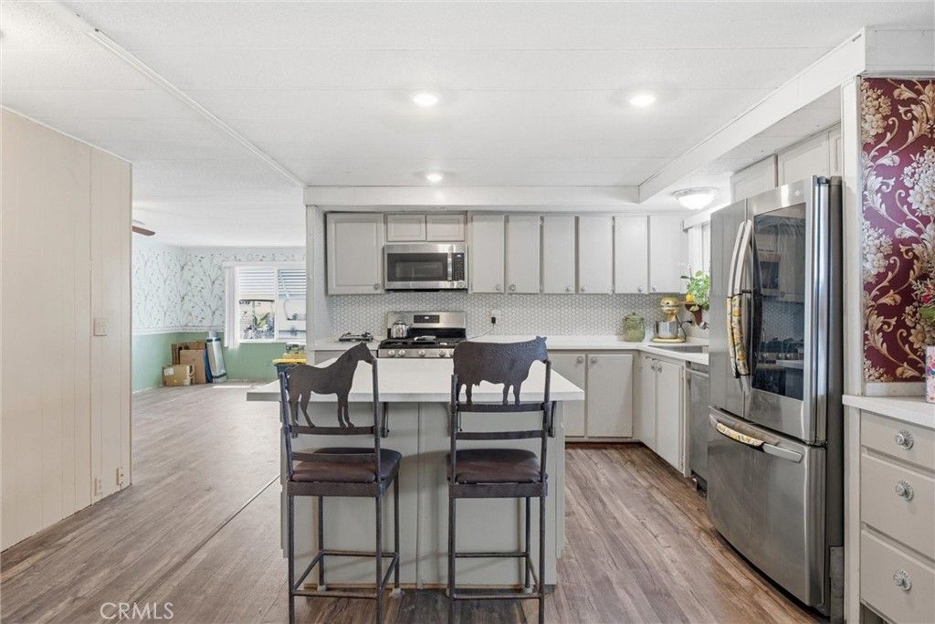 Image 12 of property listing at 9131 Rosedale Highway 49, Bakersfield, CA 93312
