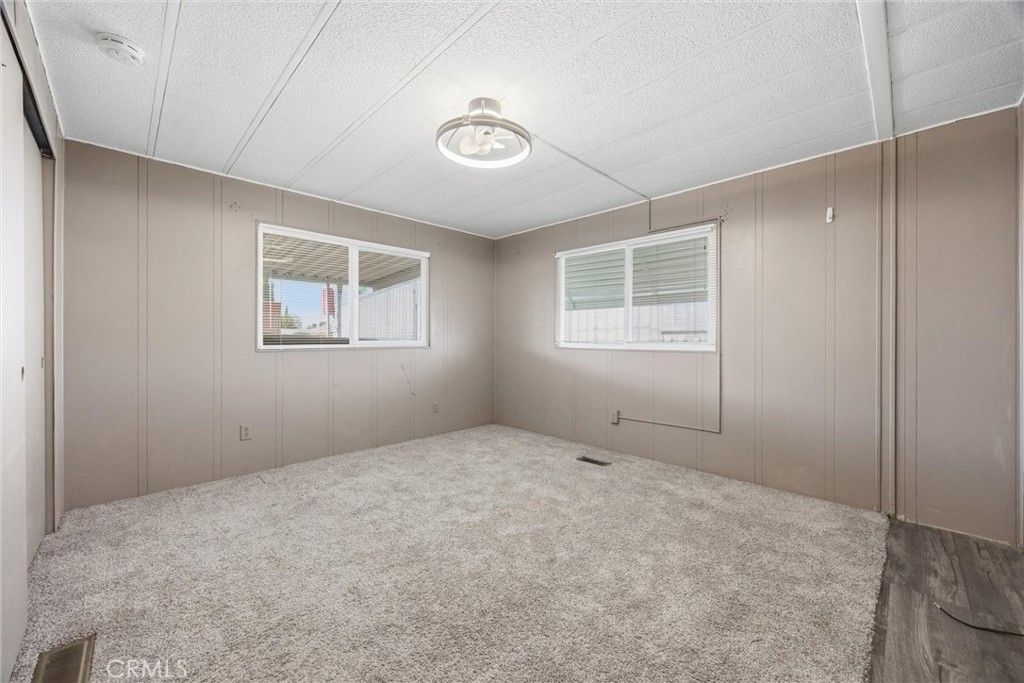 Image 16 of property listing at 9131 Rosedale Highway 49, Bakersfield, CA 93312