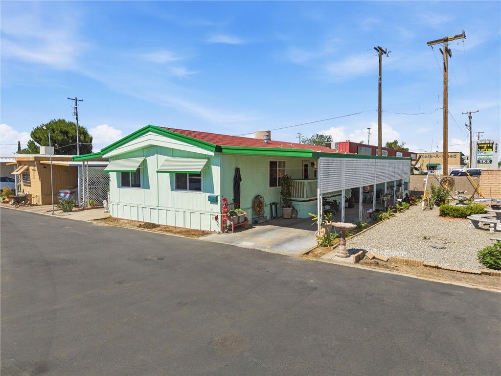 Image 27 of property listing at 9131 Rosedale Highway 49, Bakersfield, CA 93312