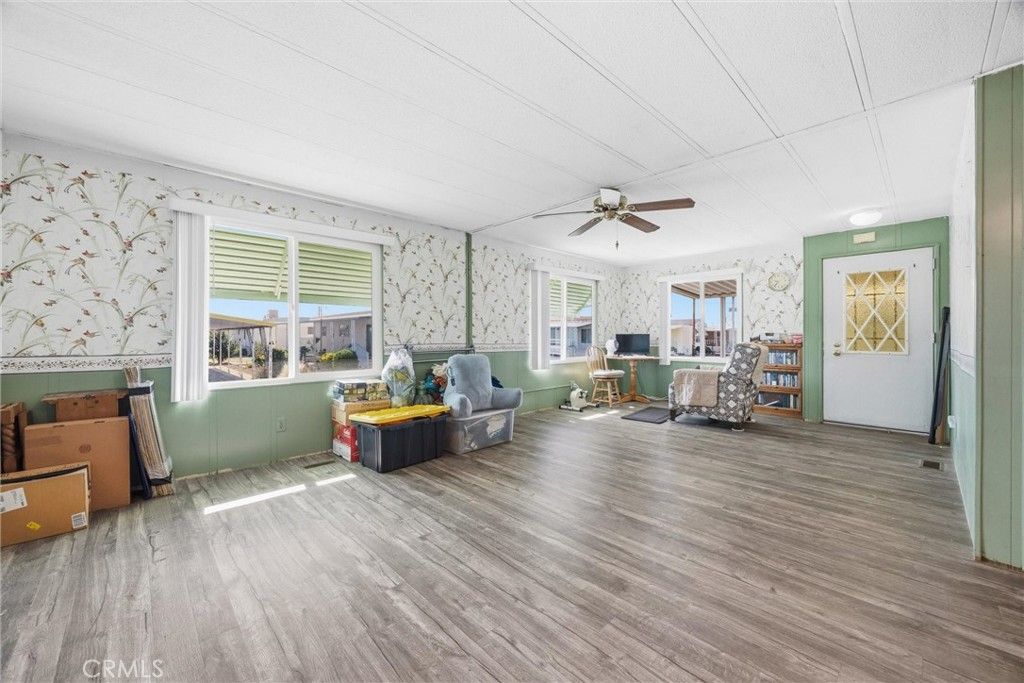 Image 3 of property listing at 9131 Rosedale Highway 49, Bakersfield, CA 93312