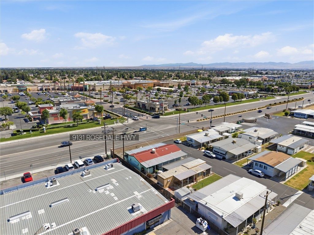 Image 30 of property listing at 9131 Rosedale Highway 49, Bakersfield, CA 93312