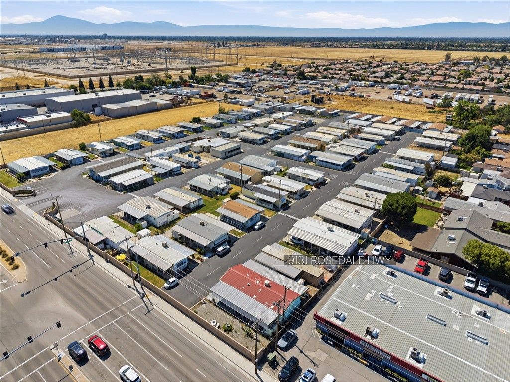 Image 31 of property listing at 9131 Rosedale Highway 49, Bakersfield, CA 93312
