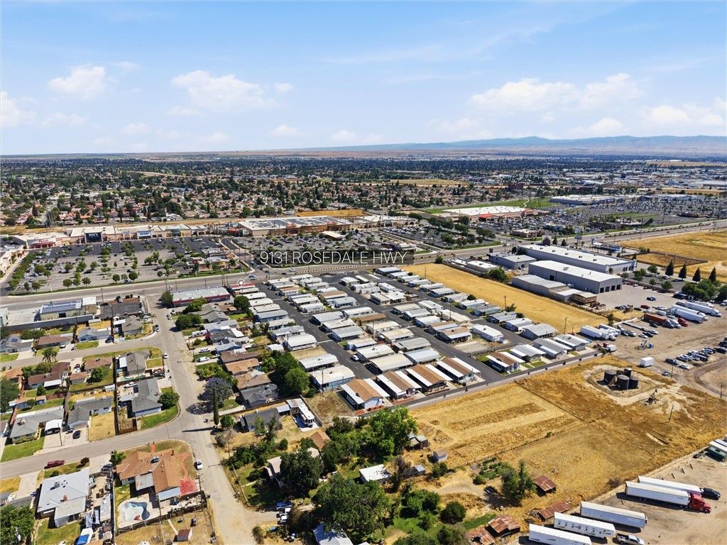 Image 33 of property listing at 9131 Rosedale Highway 49, Bakersfield, CA 93312