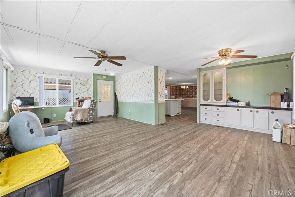 Image 5 of property listing at 9131 Rosedale Highway 49, Bakersfield, CA 93312