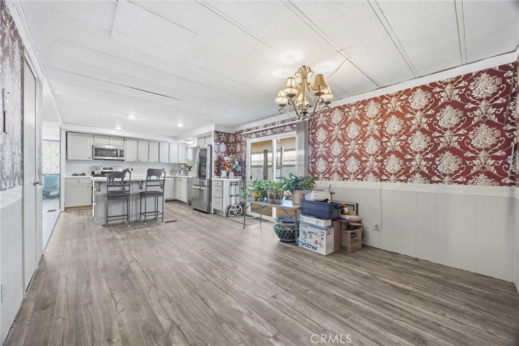 Image 8 of property listing at 9131 Rosedale Highway 49, Bakersfield, CA 93312