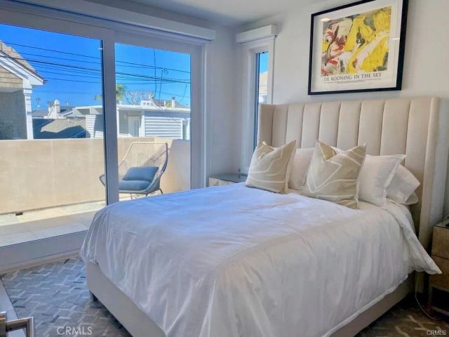 203 Sapphire, Newport Beach, CA 92662