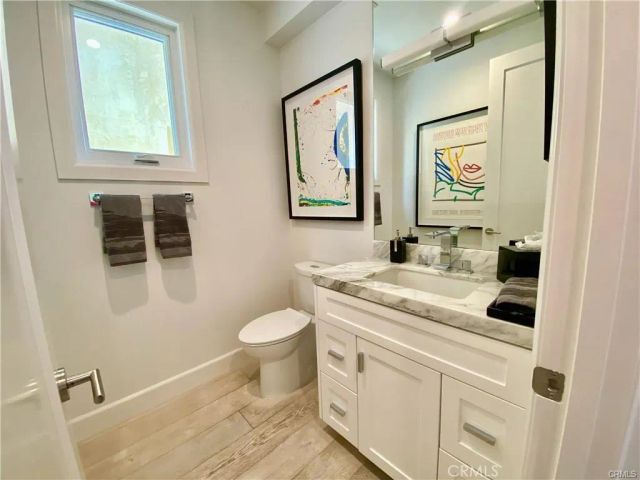 203 Sapphire, Newport Beach, CA 92662