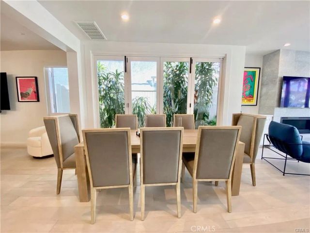 203 Sapphire, Newport Beach, CA 92662