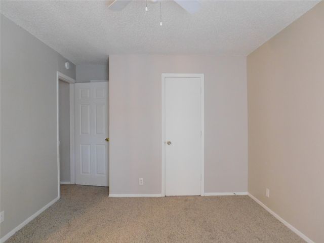 1915 Kingswood Court, Denton, TX 76205
