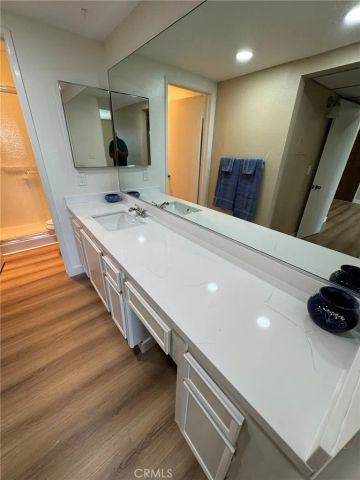 2805 E 3rd 20, Long Beach, CA 90814