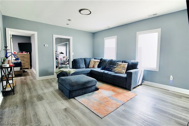 3404 W 49th Street, Cleveland, OH 44102