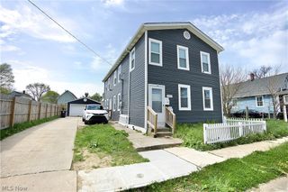 3404 W 49th Street, Cleveland, OH 44102