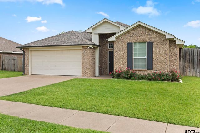 5330 Meadow Ridge Dr, Flint, TX 75762