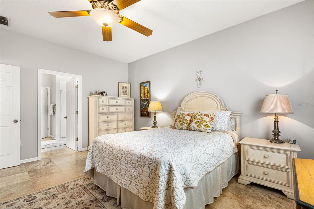 Image 17 of property listing at 722 ALDENWOOD TRAIL, New Smyrna Beach, FL 32168