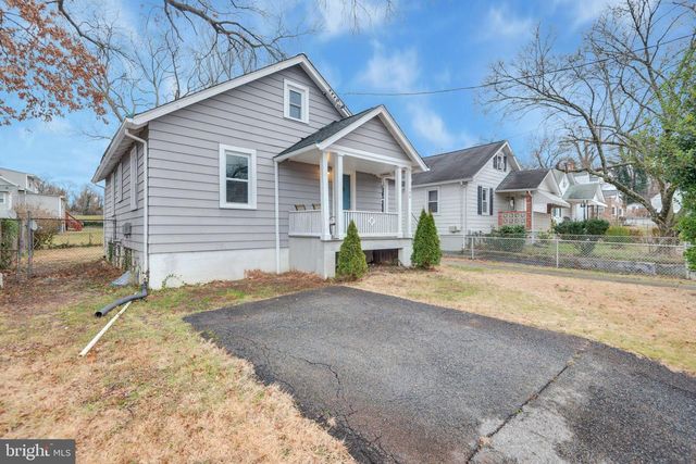 504 CAPITOL HEIGHTS BLVD, Capitol Heights, MD 20743