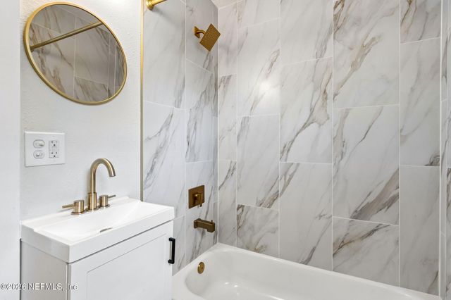 3668 MARIANNA Road, Jacksonville, FL 32217