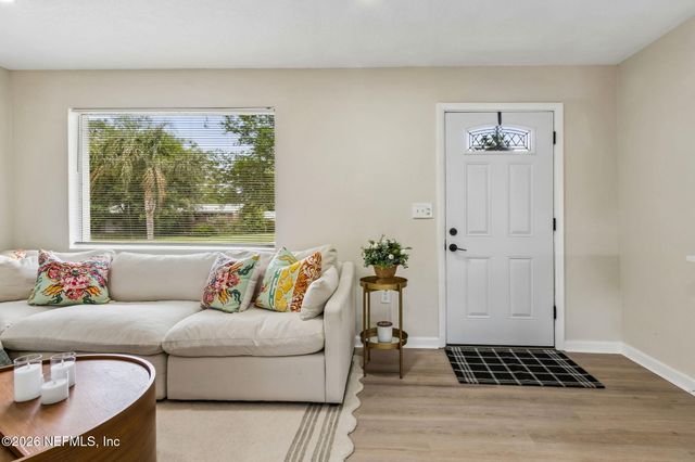 3668 MARIANNA Road, Jacksonville, FL 32217