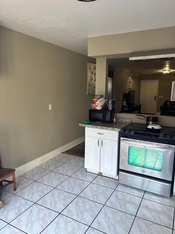 2530 Skan Court F, Orlando, FL 32839