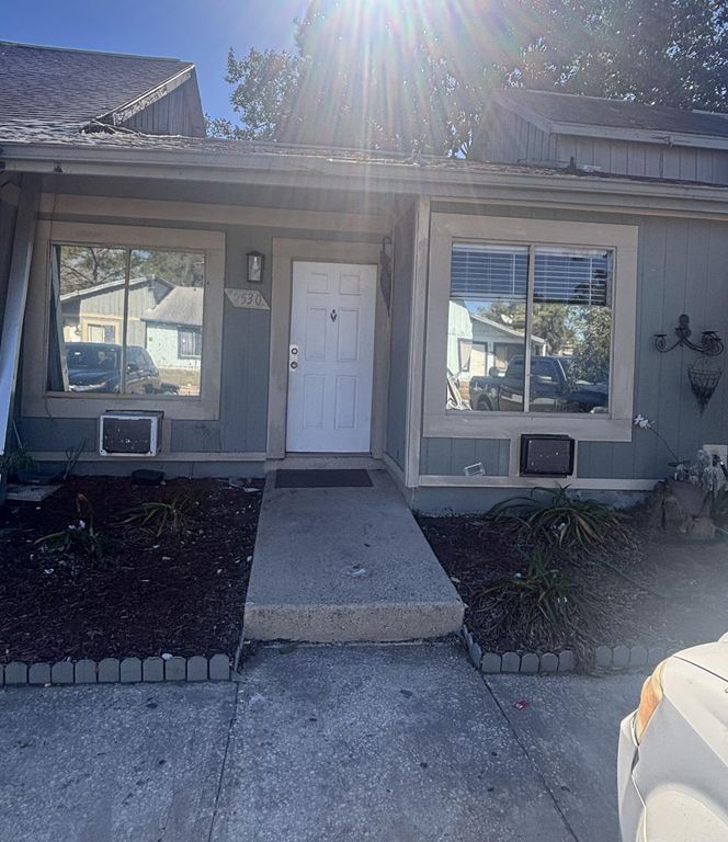 2530 Skan Court F, Orlando, FL 32839