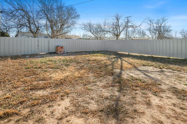 1630 N NELSON Street, Amarillo, TX 79107