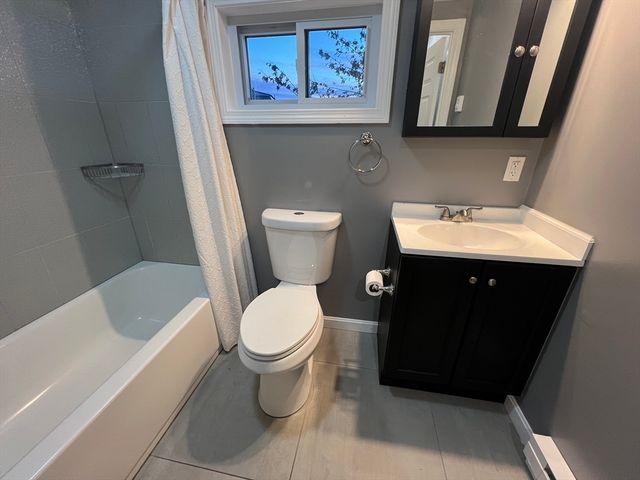 542 Eastern Ave 3, Lynn, MA 01905