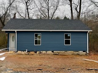 219 Ake St, Estill Springs, TN 37330