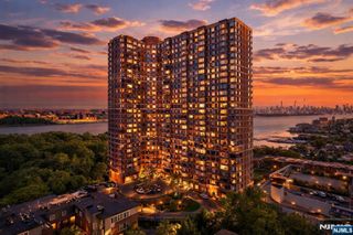 100 Old Palisade Road 1510, Fort Lee, NJ 07024