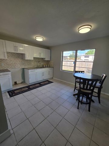 3386 Rudolph Road, Lake Worth, FL 33461