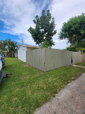 3386 Rudolph Road, Lake Worth, FL 33461