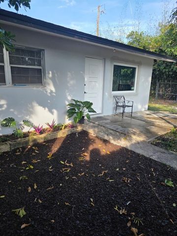 3386 Rudolph Road, Lake Worth, FL 33461