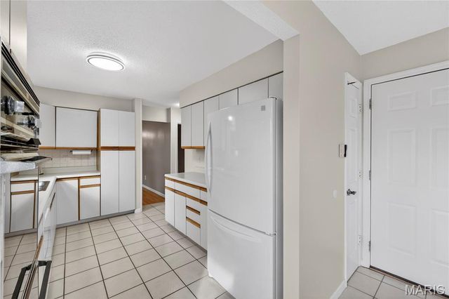 13232 Heirloom Court, St Louis, MO 63146