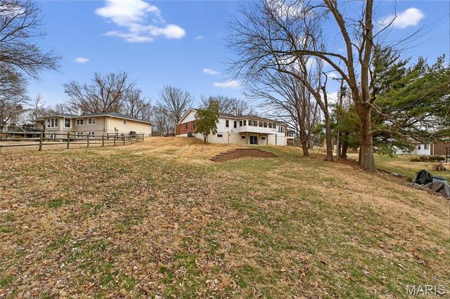 13232 Heirloom Court, St Louis, MO 63146