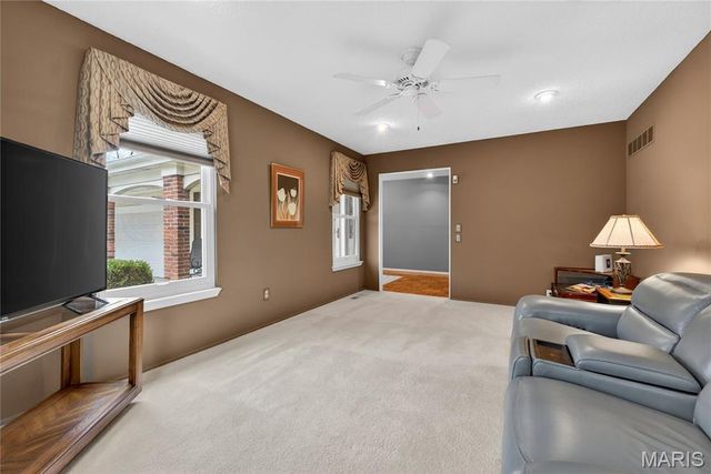 13232 Heirloom Court, St Louis, MO 63146