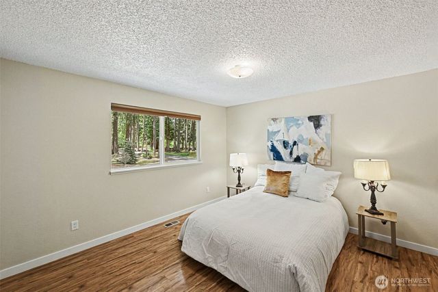 33913 4th Avenue E, Roy, WA 98580