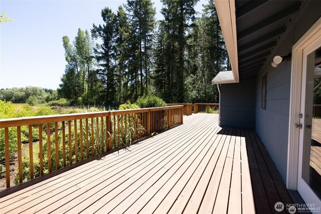 33913 4th Avenue E, Roy, WA 98580