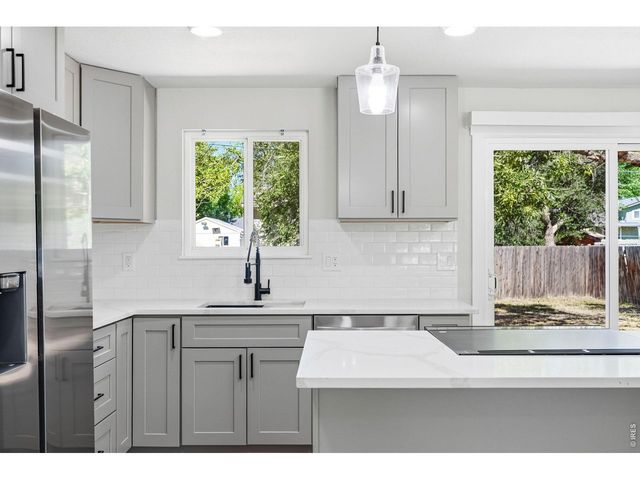 1035 6th St, Berthoud, CO 80513