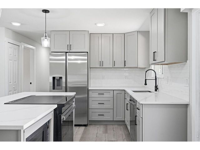 1035 6th St, Berthoud, CO 80513