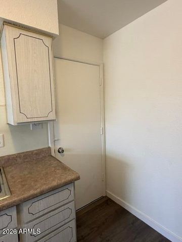 9509 W NORTH Lane A, Peoria, AZ 85345