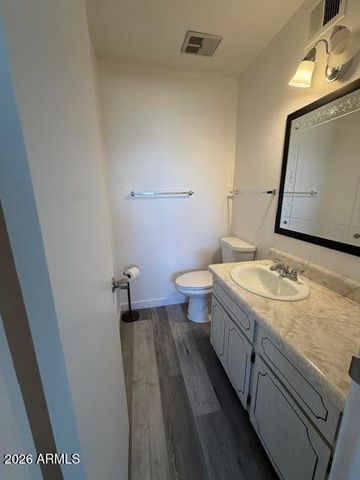 9509 W NORTH Lane A, Peoria, AZ 85345