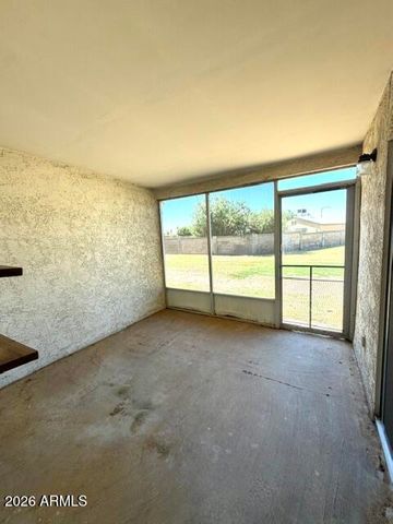 9509 W NORTH Lane A, Peoria, AZ 85345