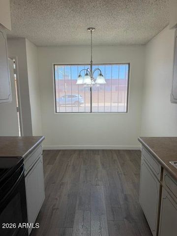 9509 W NORTH Lane A, Peoria, AZ 85345