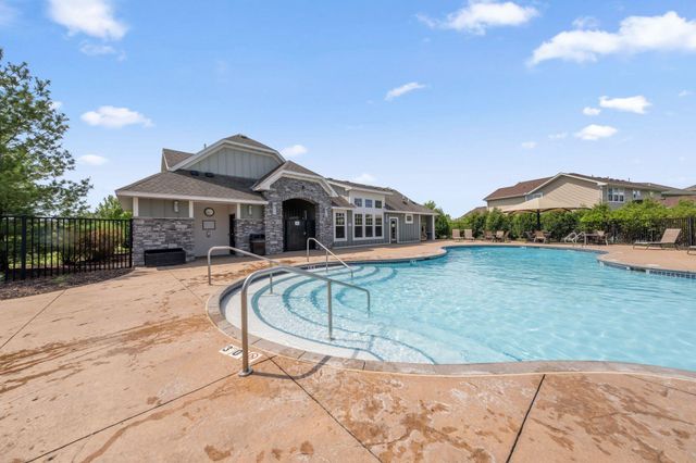 19129 Iden Avenue, Lakeville, MN 55044