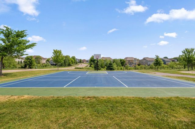 19129 Iden Avenue, Lakeville, MN 55044