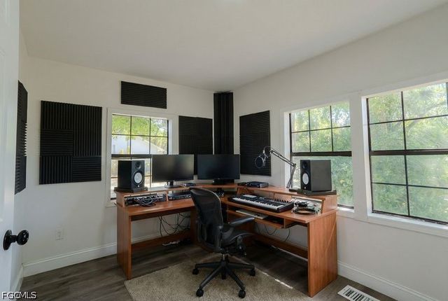 599 Carolina AVE, Fort Myers, FL 33905