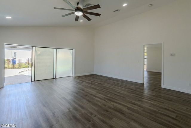 599 Carolina AVE, Fort Myers, FL 33905