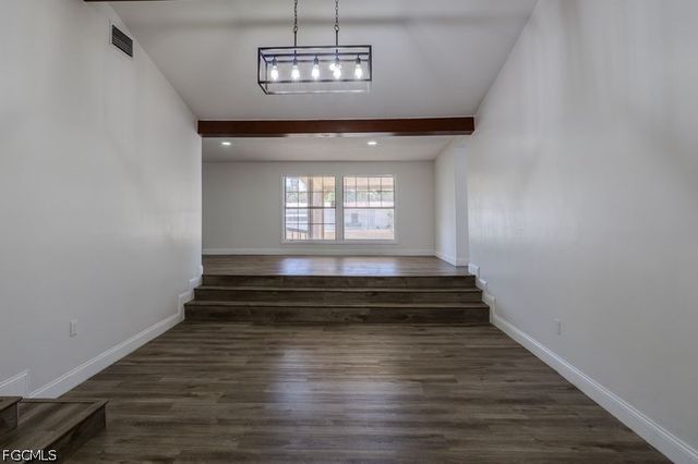 599 Carolina AVE, Fort Myers, FL 33905
