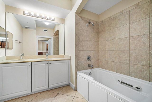 1690 Renaissance Commons Boulevard 1125, Boynton Beach, FL 33426