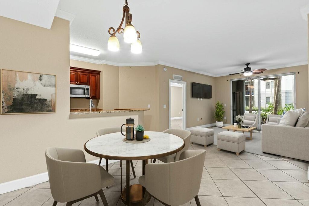 1690 Renaissance Commons Boulevard 1125, Boynton Beach, FL 33426