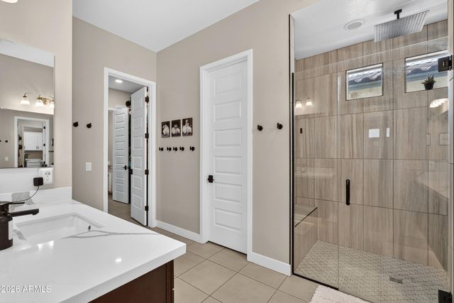 10704 E THATCHER Avenue, Mesa, AZ 85212
