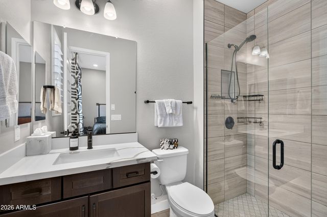 10704 E THATCHER Avenue, Mesa, AZ 85212